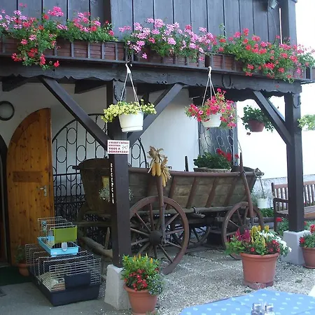 Szálloda Krisztina Panzió Balatonalmádi