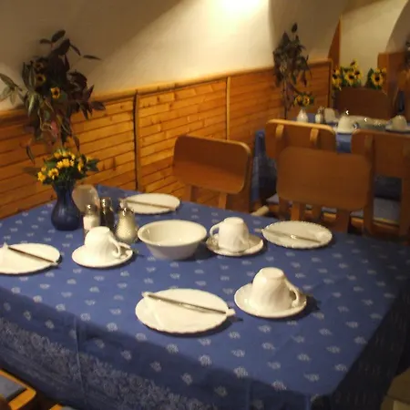 Krisztina Panzió Szálloda Balatonalmádi