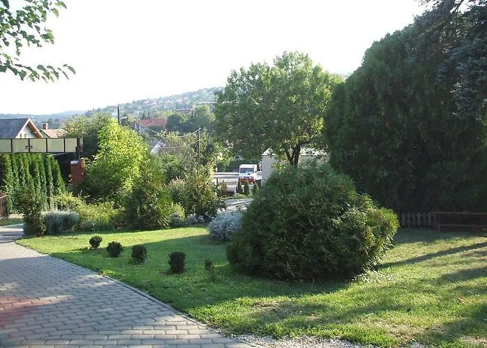 Krisztina Panzio فندق