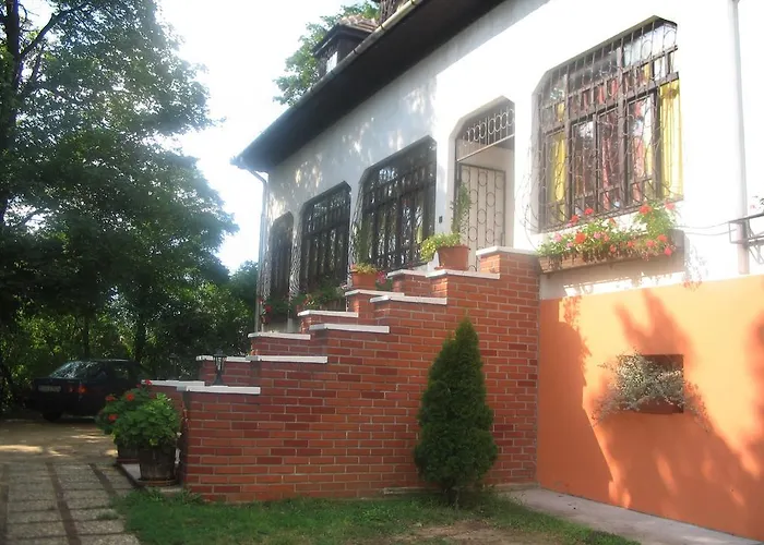 Krisztina Panzio Hotel Balatonalmádi